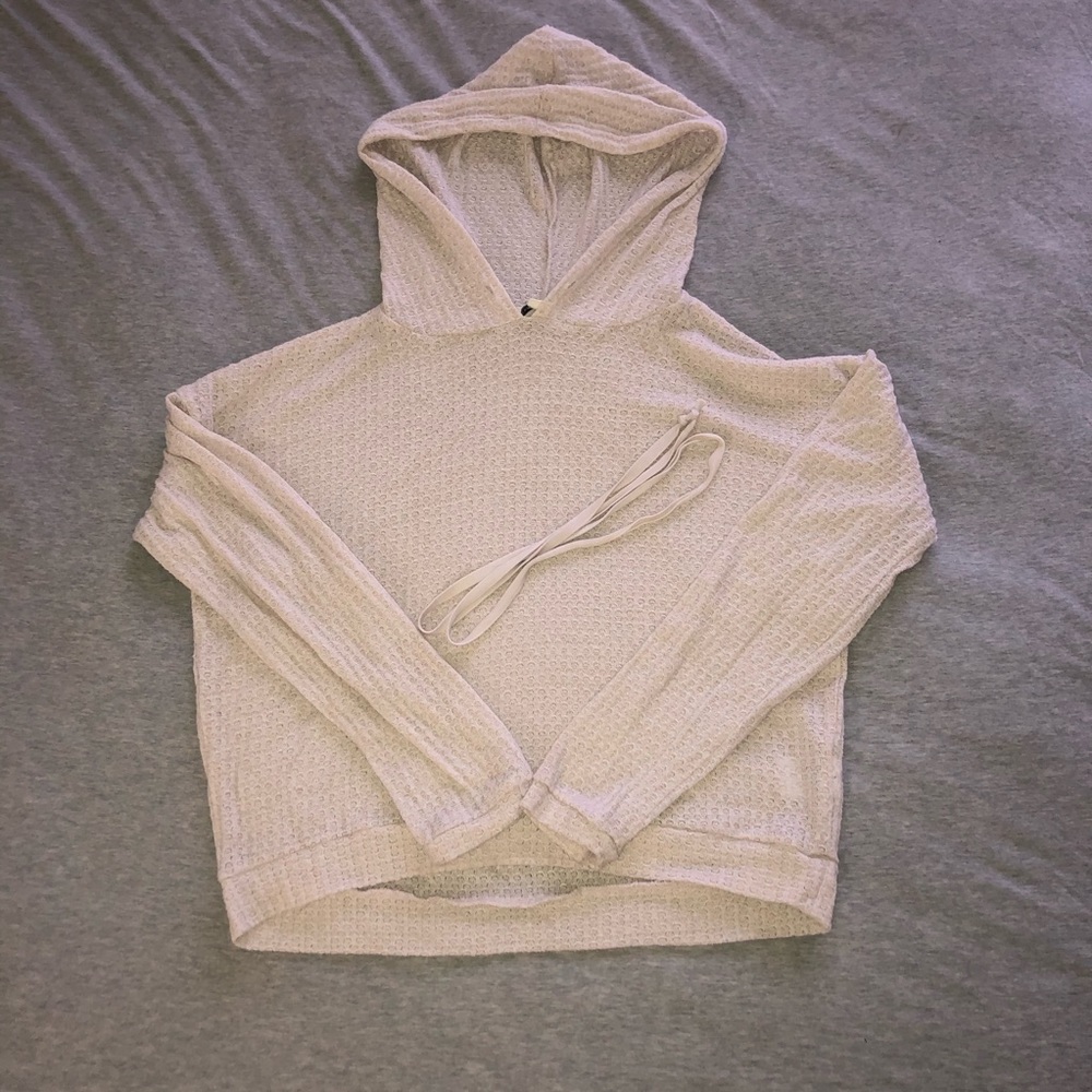 American Eagle Pullover Sweater